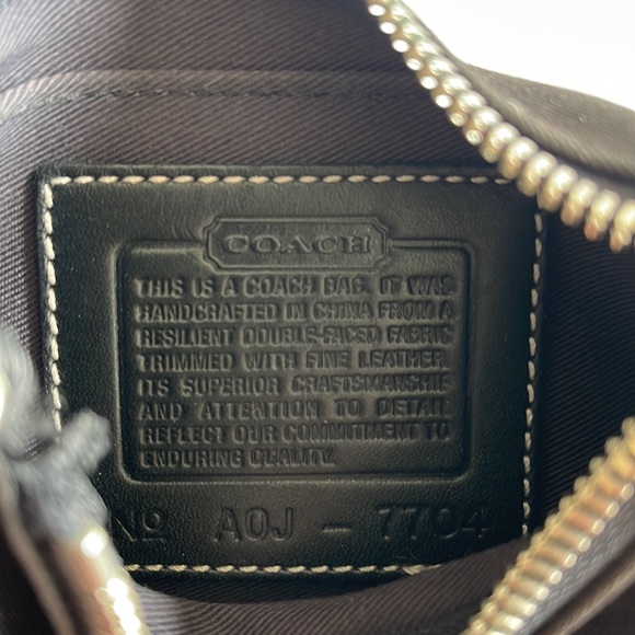 COACH VINTAGE Peach Leather / Canvas Mini Bag - Picture 9 of 12